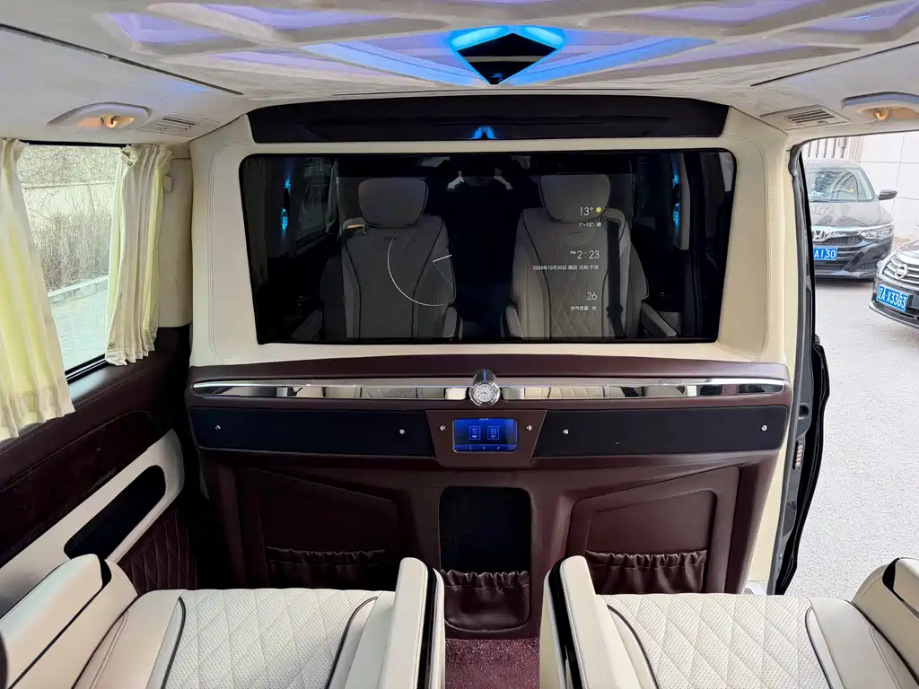 Vito 2020 2.0T Elite Edition 7 seats купить на сайте DeffCars