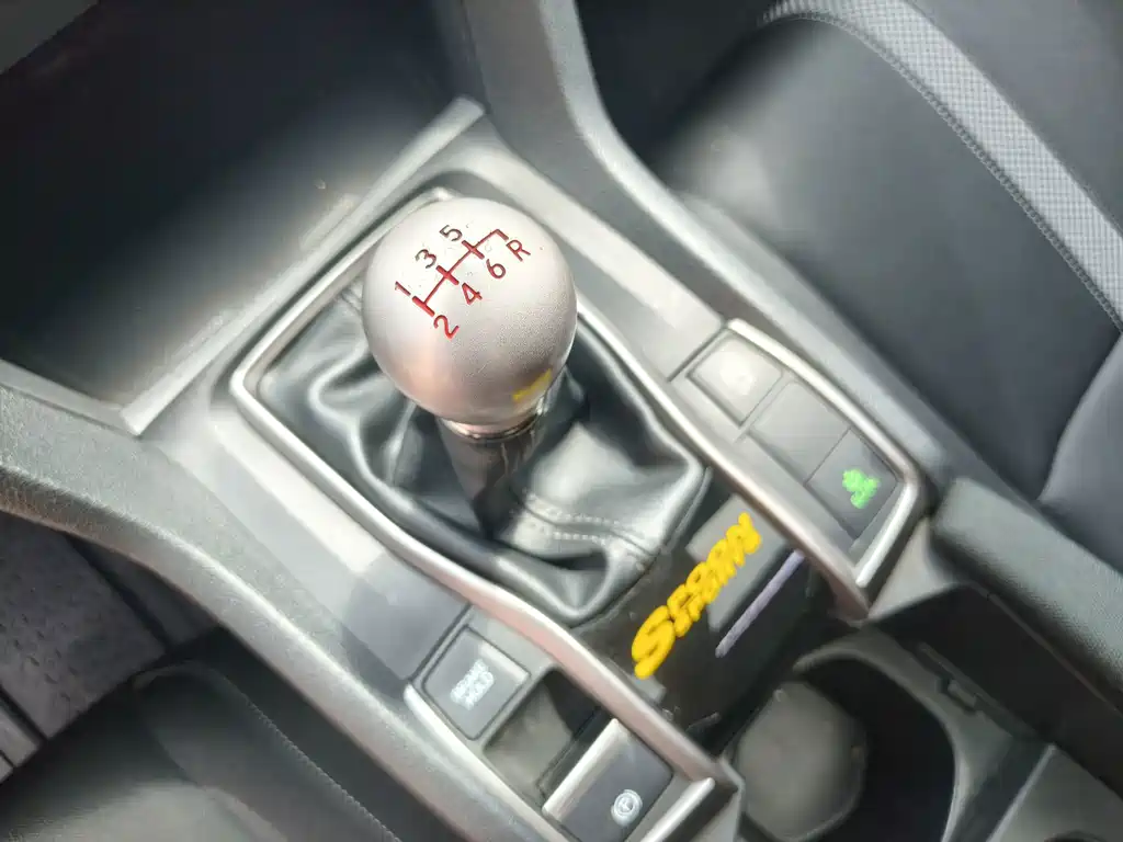 Civic 2021 HATCHBACK 220TURBO manual driving fun control купить на сайте DeffCars