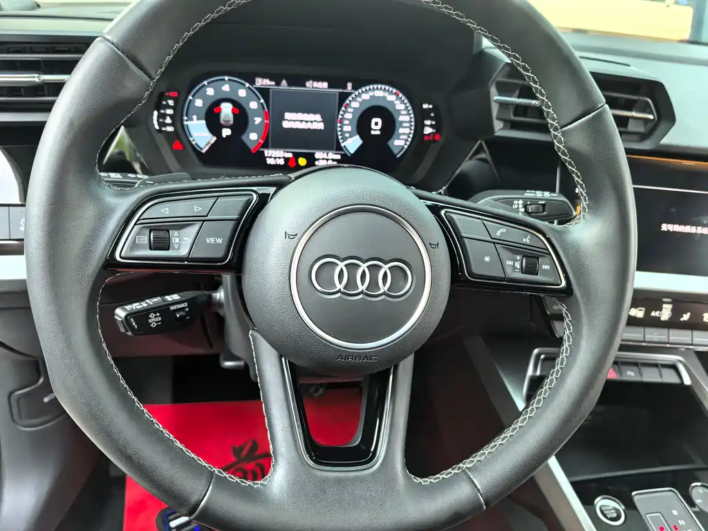 Audi A3 2023 facelift Sportback 35 TFSI stylish and sporty купить на сайте DeffCars