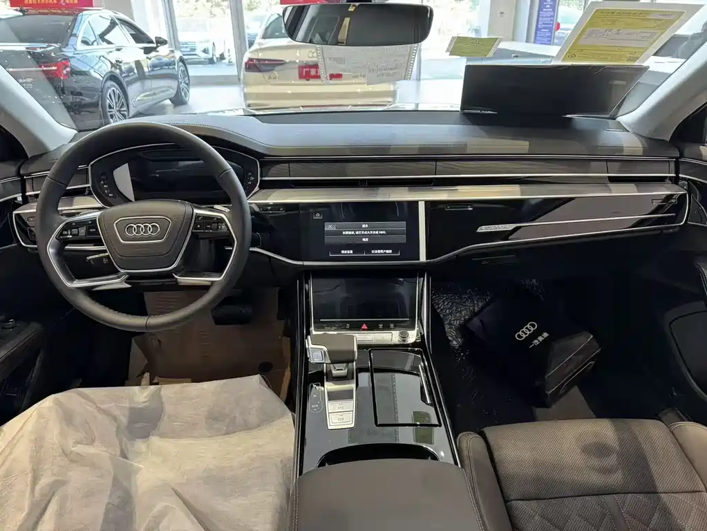 Audi A8 2025 A8L 50 TFSI quattro Premium Selection купить на сайте DeffCars