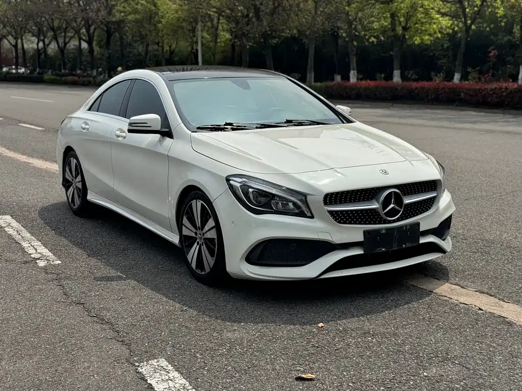 Mercedes-Benz CLA imported 2017 facelift CLA 200 fashion model купить на сайте DeffCars