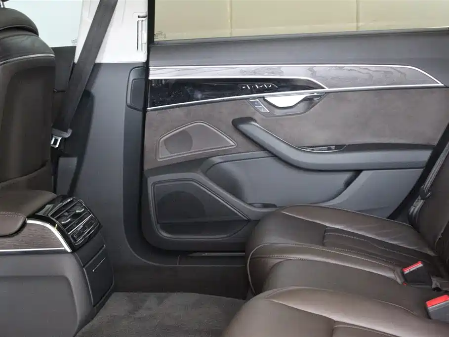 Audi A8 2019 Plus A8L 50 TFSI quattro comfort type купить на сайте DeffCars