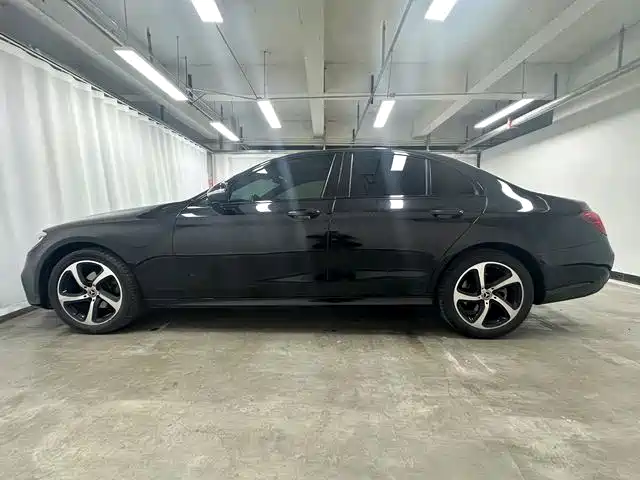 Mercedes-Benz E-Class 2017 E 200 Sports купить на сайте DeffCars