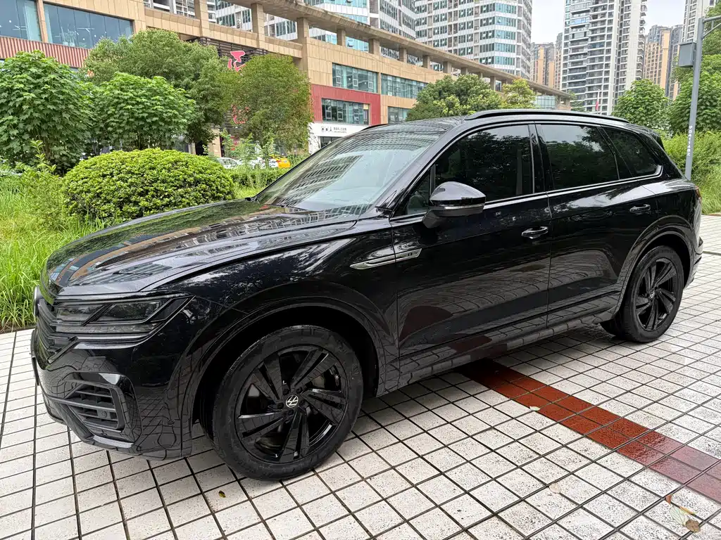 Touareg 2021 3.0TSI Ruixiang Edition Yao Black Sports Set купить на сайте DeffCars