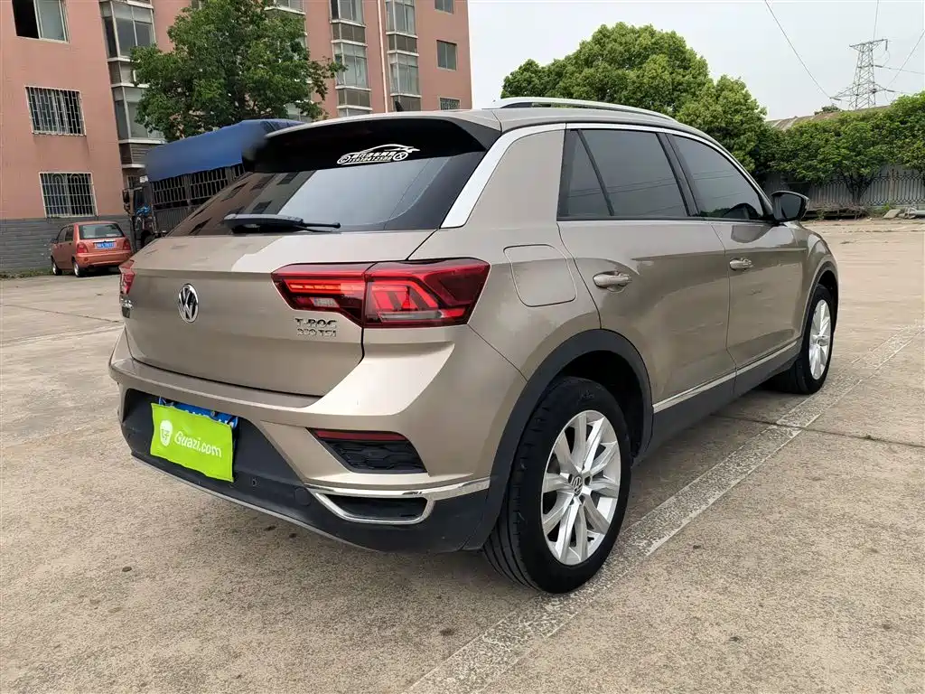 T-ROC 2018 model 230TSI DSG two-wheel drive aggressive model National V купить на сайте DeffCars