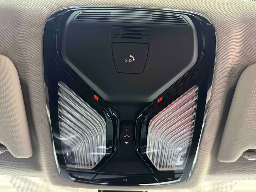 BMW 3 Series 2023 320Li M Sports Package купить на сайте DeffCars