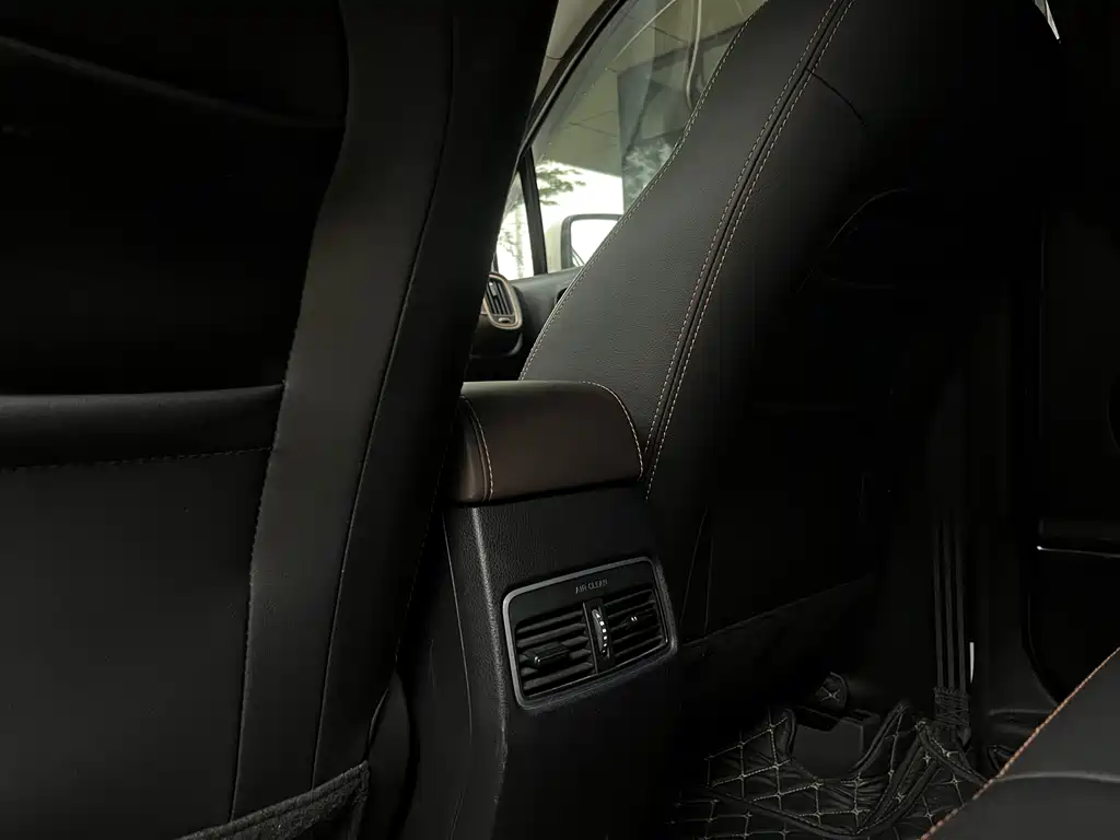 Qizhi EV 2019 EV530 Smart Travel Edition купить на сайте DeffCars