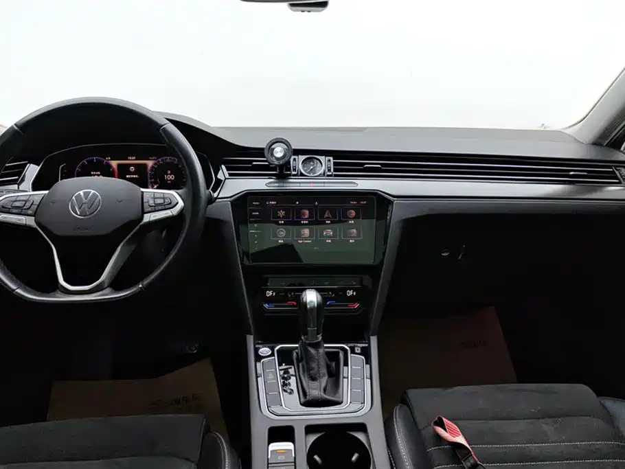 Magotan 2020 330TSI DSG luxury model купить на сайте DeffCars