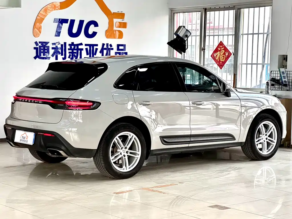 Macan 2023 Macan 2.0T купить на сайте DeffCars