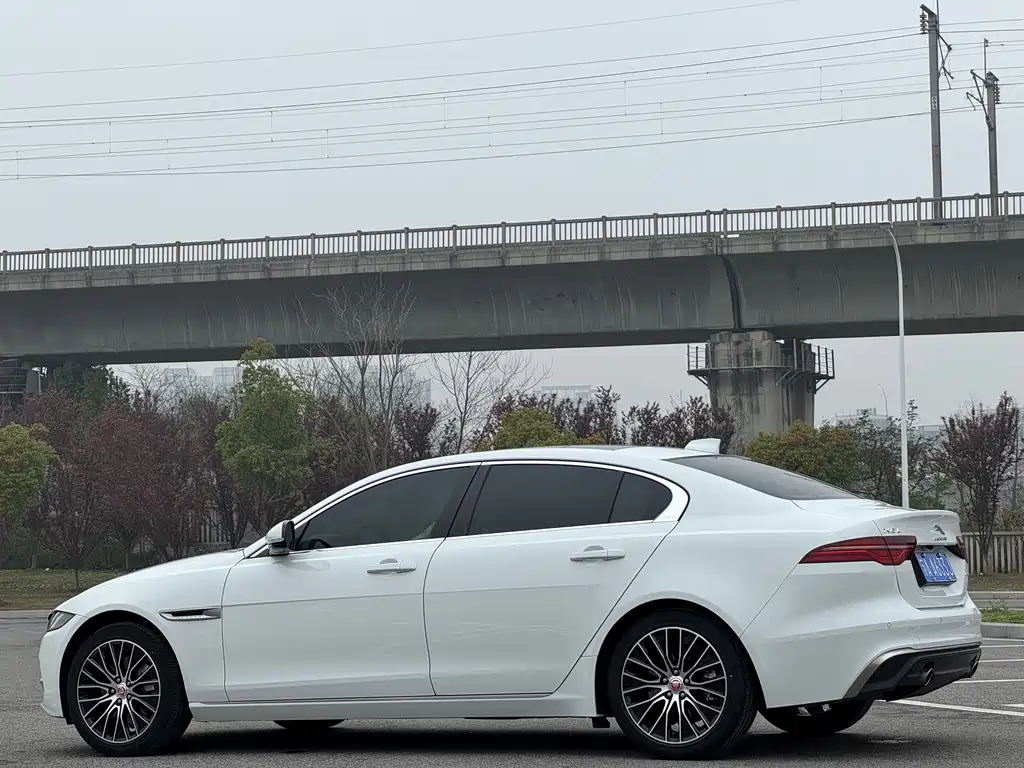 Jaguar XEL 2021 2.0T 250PS S Advanced and Elegant Edition купить на сайте DeffCars