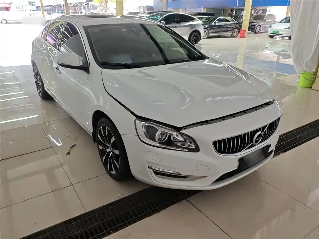 Volvo S60 2019 S60L facelift T5 Smart Advanced Edition купить на сайте DeffCars