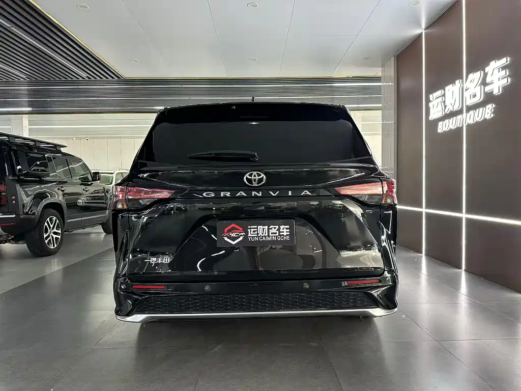 Grevia 2024 2.5L Hybrid Premium PLUS Edition купить на сайте DeffCars