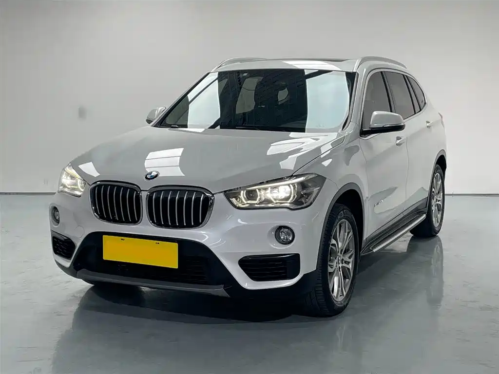 BMW X1 2018 sDrive20Li Leading Model купить на сайте DeffCars