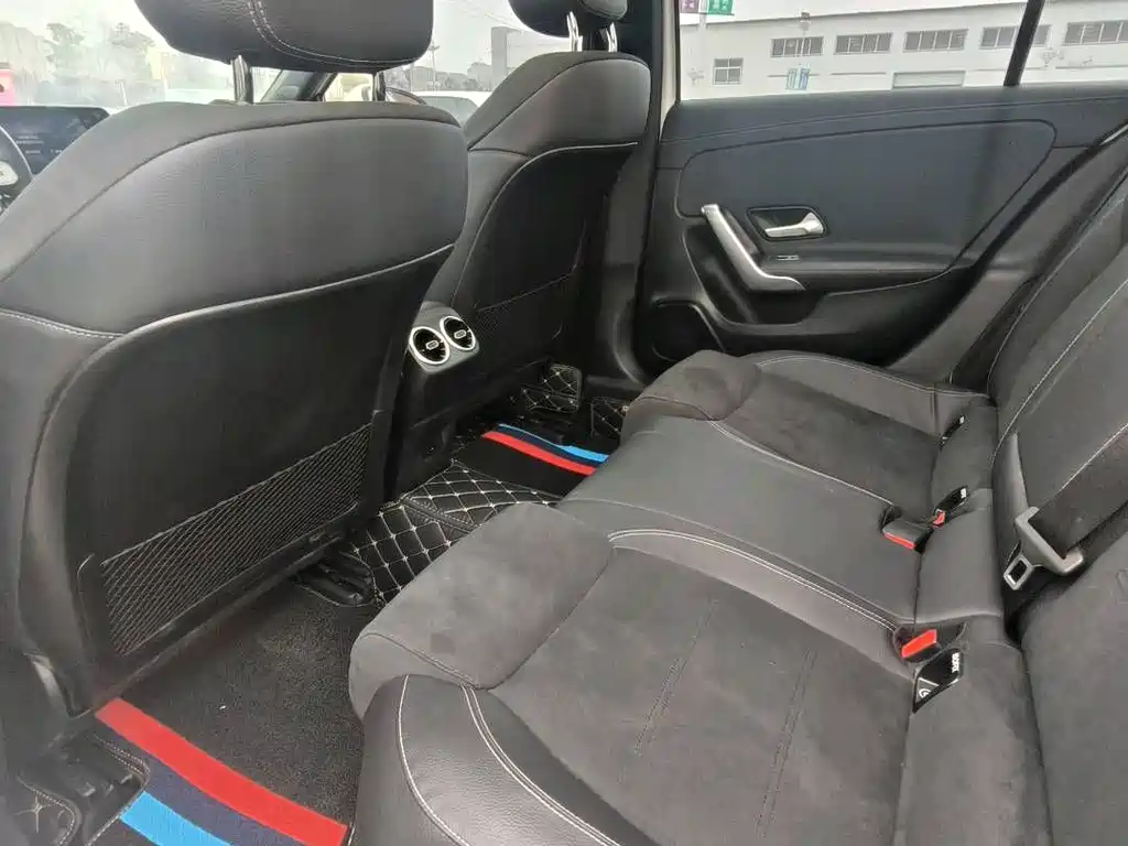 Mercedes-Benz A-Class 2022 Facelift Three A 200 L Sports Sedan Fashionable купить на сайте DeffCars