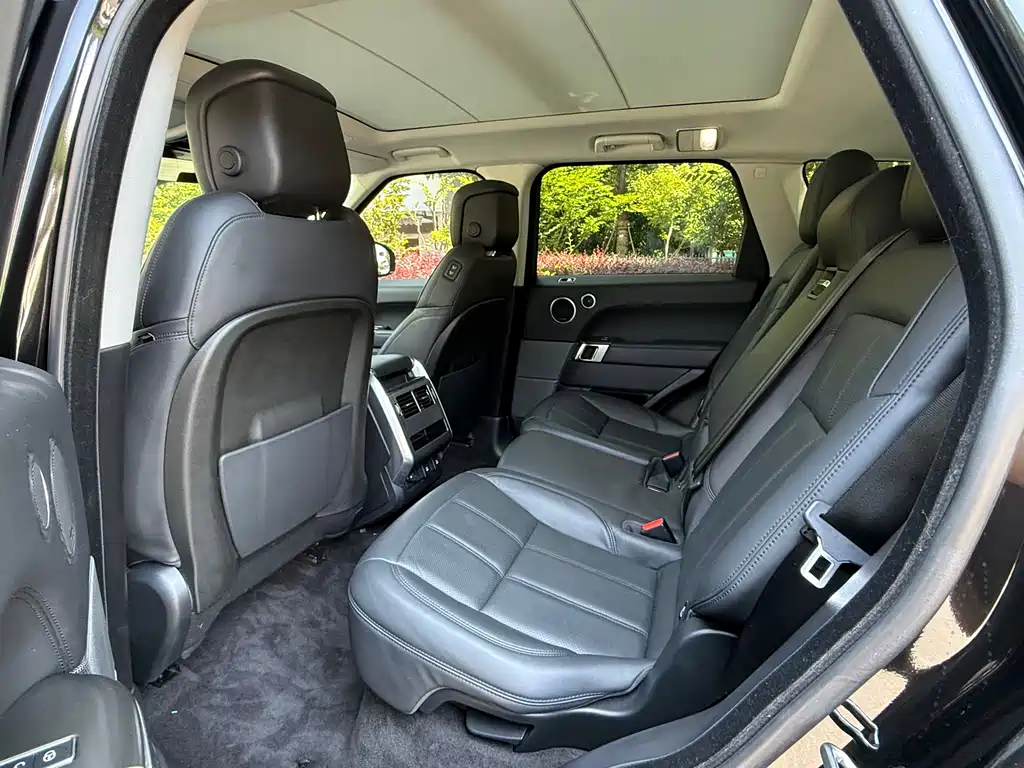 Range Rover Sport 2020 3.0 L6 SE купить на сайте DeffCars