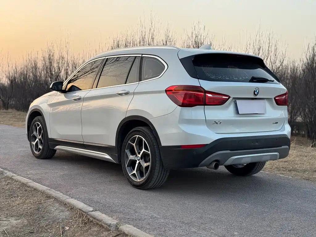 BMW X1 2019 sDrive18Li Exclusive Model купить на сайте DeffCars
