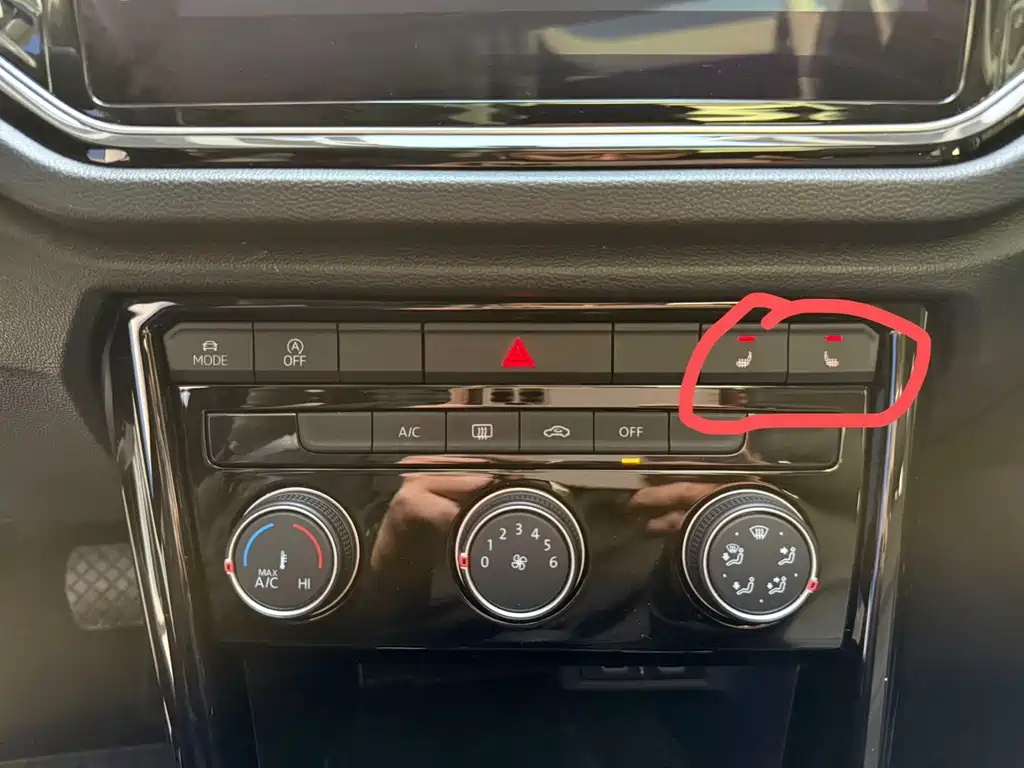 T-ROC 2021 model 280TSI DSG two-wheel drive Comfort Smart Connected Edition купить на сайте DeffCars