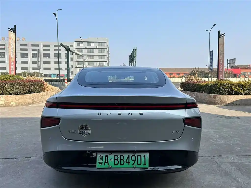 Xpeng P7 2022 model 480G+ купить на сайте DeffCars