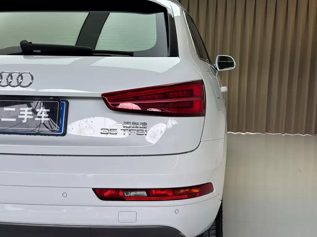 Audi Q3 2017 35 TFSI Fashion купить на сайте DeffCars