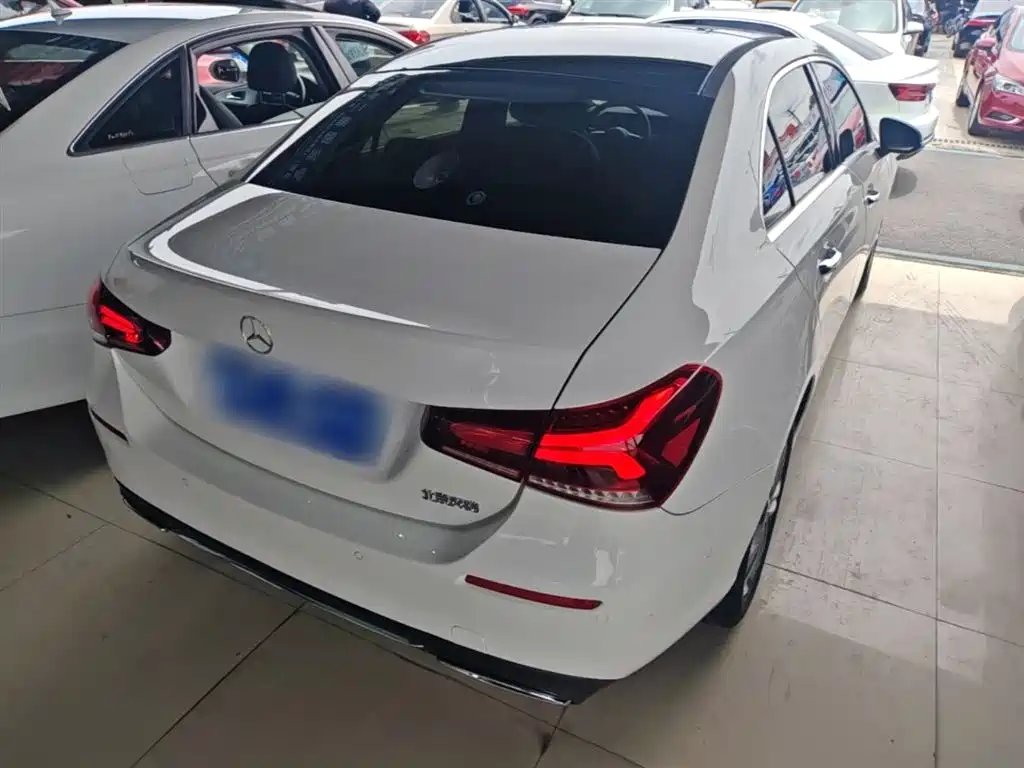 Mercedes-Benz A-Class 2020 A 200 L купить на сайте DeffCars