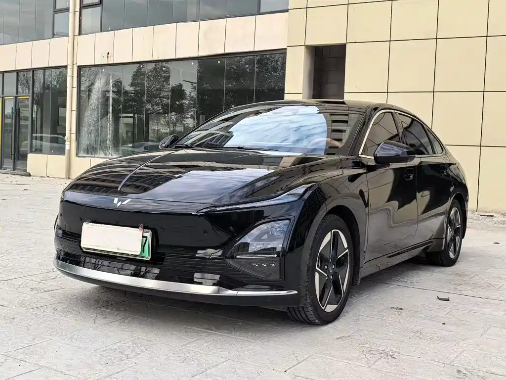 Starlight 2025 610km Smart Flagship купить на сайте DeffCars