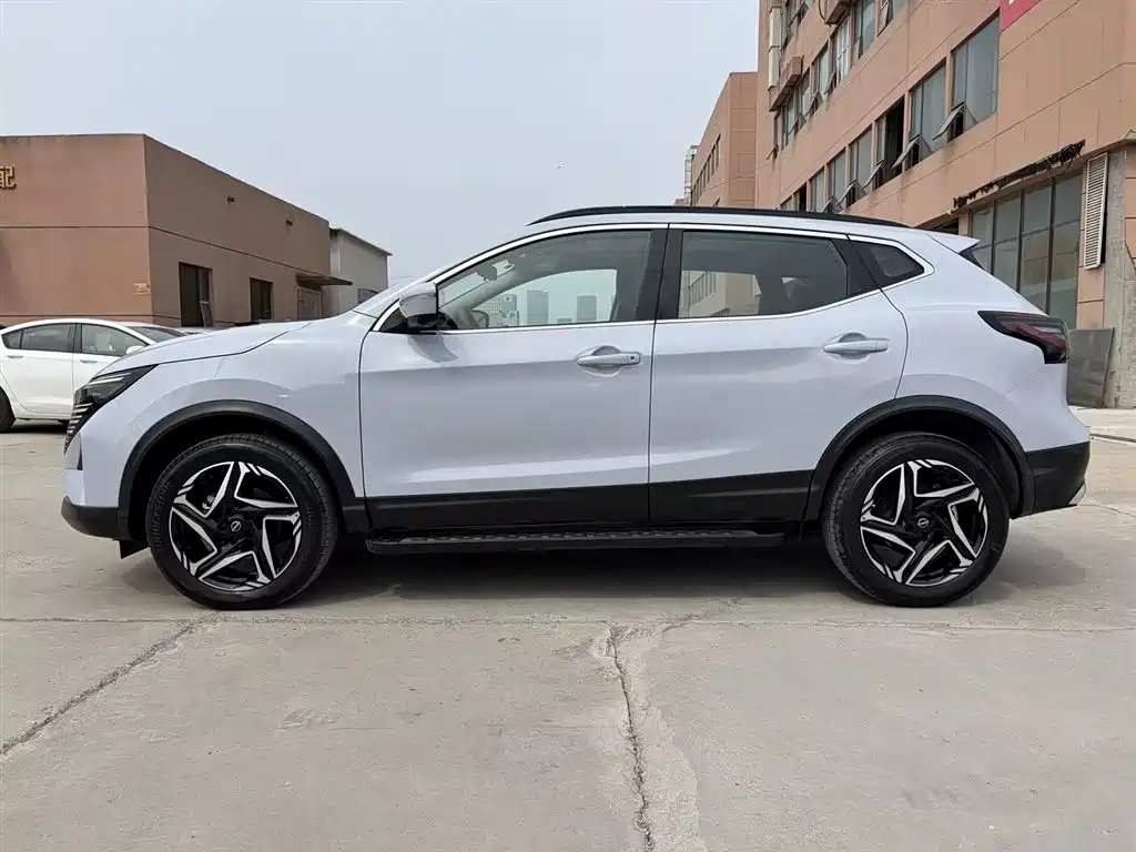 Qashqai 2025 Honor 2.0L CVT XV+ Leading Edition купить на сайте DeffCars