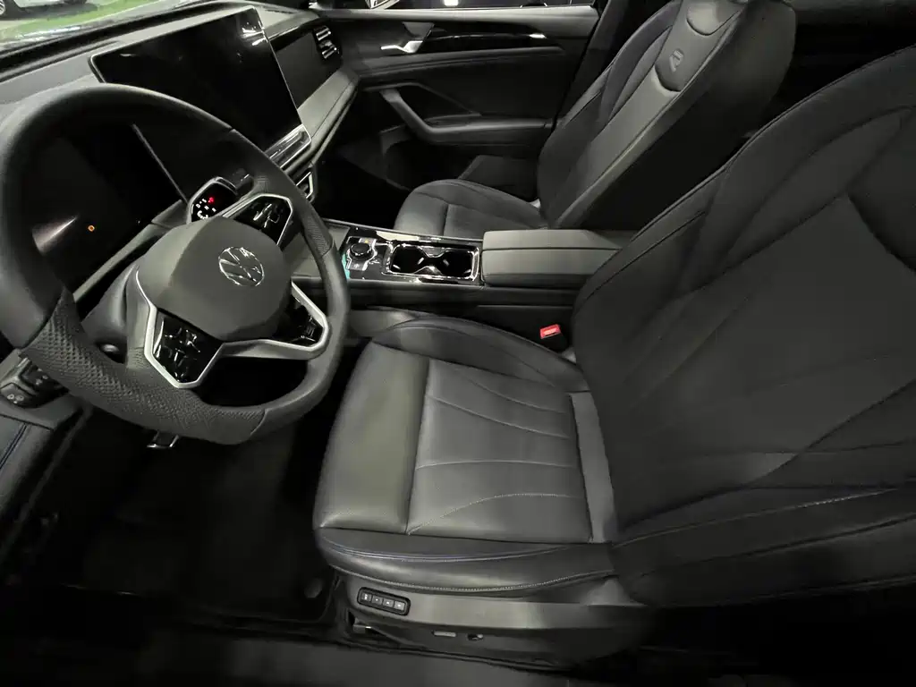 Tiguan L 2024 PRO 380TSI four-wheel drive R-Line smart version купить на сайте DeffCars