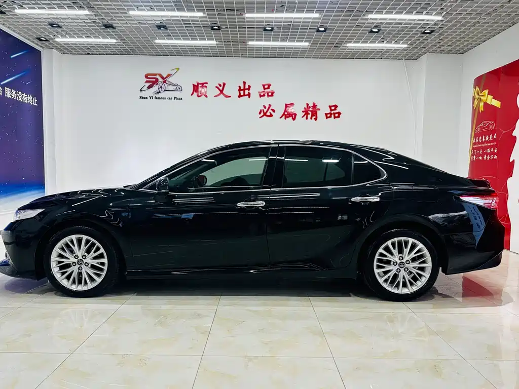 Camry 2019 2.5G Deluxe Edition National V купить на сайте DeffCars