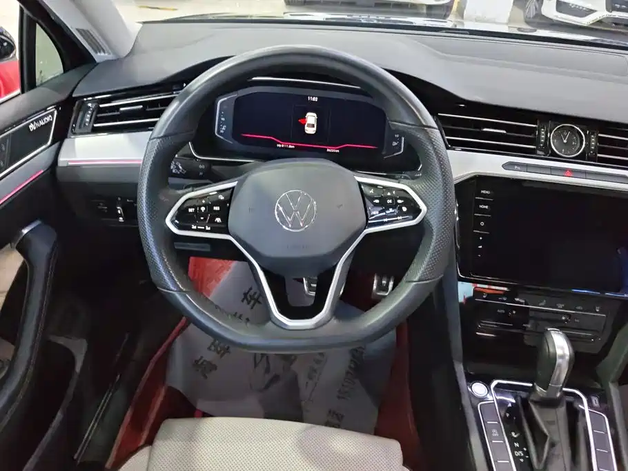 Magotan 2023 2 million commemorative edition 330TSI DSG luxury model купить на сайте DeffCars
