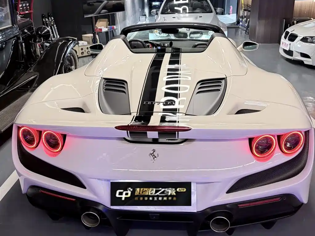 Ferrari F8 2020 Spider 3.9T V8 купить на сайте DeffCars