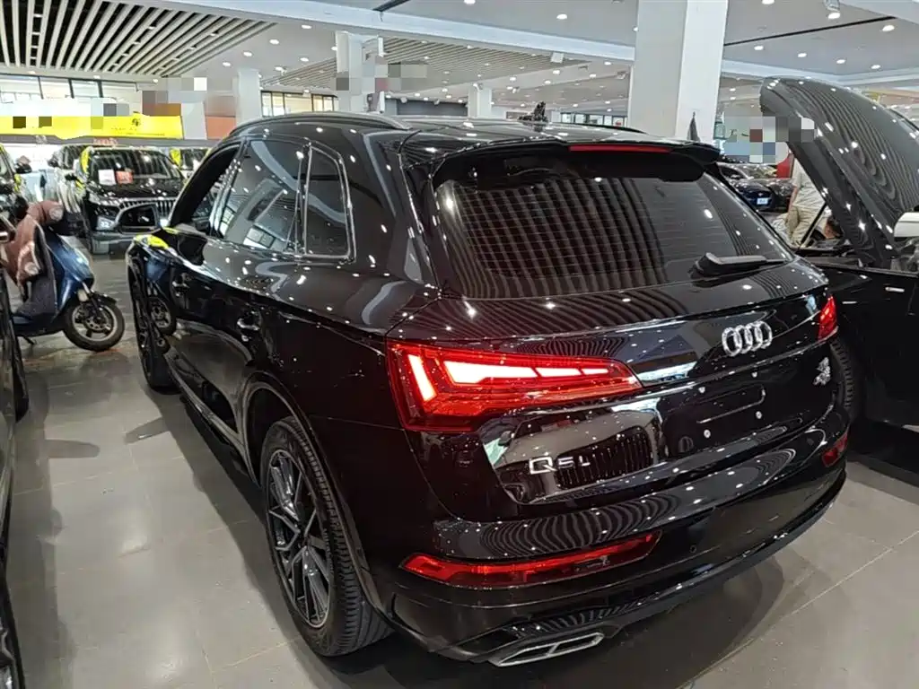 Audi Q5L 2024 45 TFSI luxury and dynamic model купить на сайте DeffCars