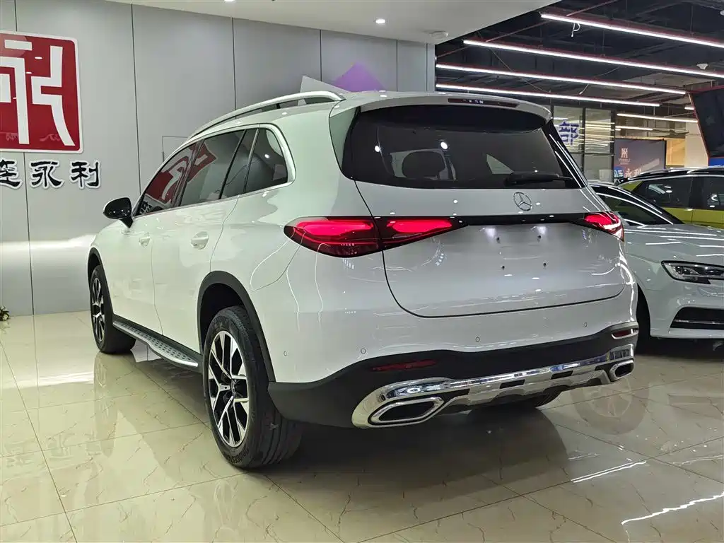 Mercedes-Benz GLC 2023 GLC 260 L 4MATIC Dynamic 7-seater купить на сайте DeffCars