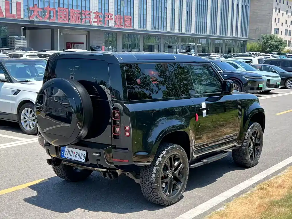 Land Rover Defender 2023 Mod 90 3.0T P400 XS купить на сайте DeffCars