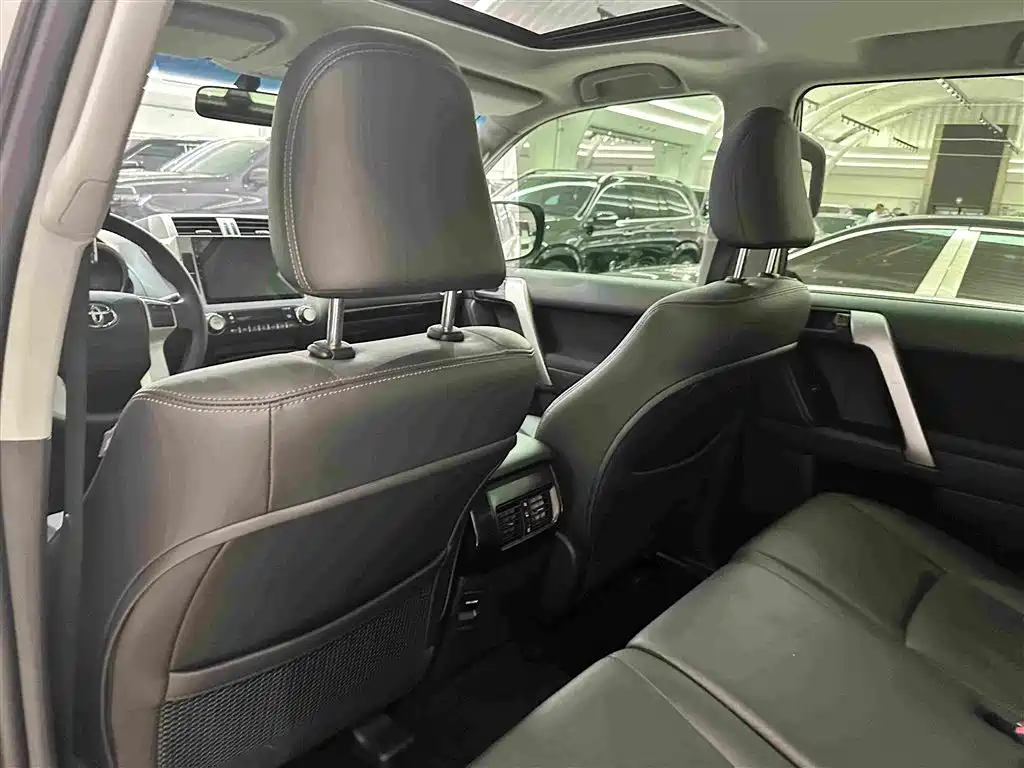 Prado 2016 2.7L automatic standard version купить на сайте DeffCars
