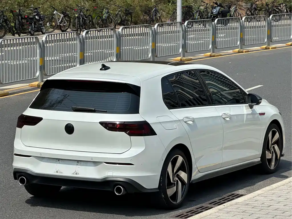 Golf GTI 2021 facelift 380TSI DSG GTI купить на сайте DeffCars