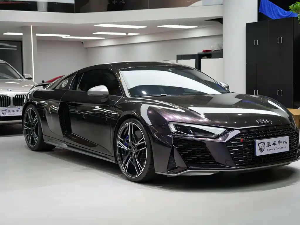 Audi R8 2022 V10 Coupe performance купить на сайте DeffCars
