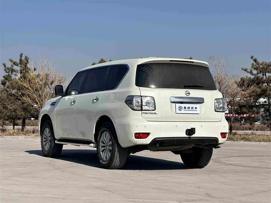 Patrol 2018 4.0L LinkedIn model купить на сайте DeffCars