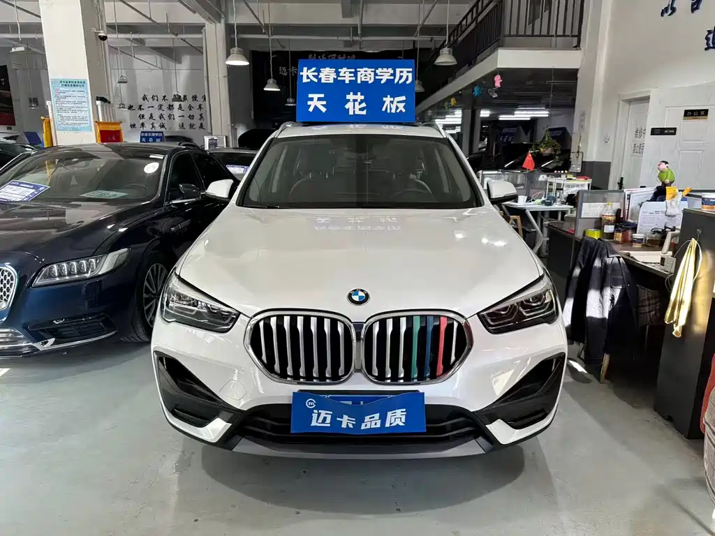 BMW X1 2021 sDrive25Li Leading Model купить на сайте DeffCars