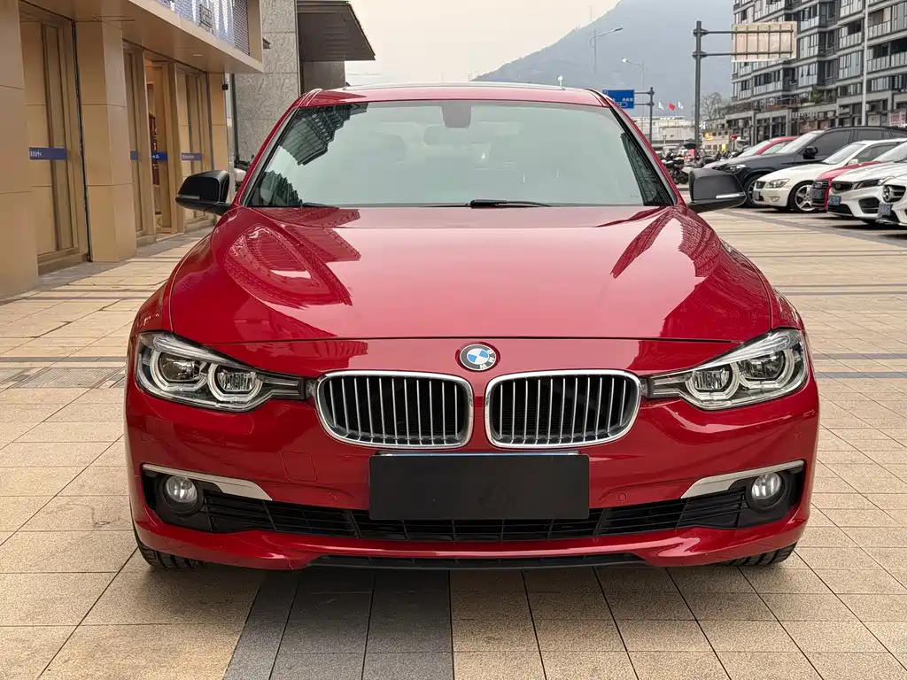 BMW 3 Series 2018 320Li Fashion Model купить на сайте DeffCars