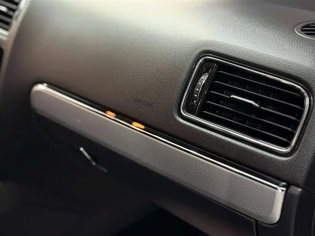 Sagitar 2018 1.6L automatic comfort model купить на сайте DeffCars