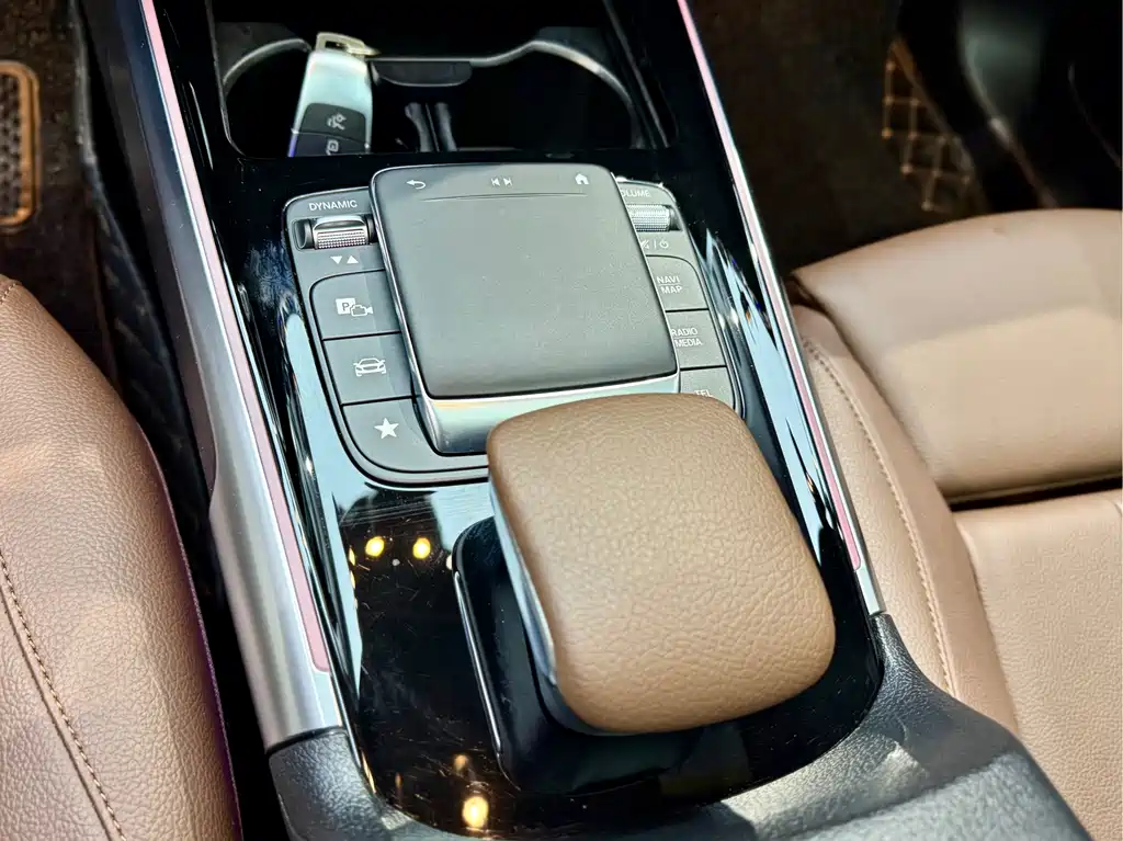 Mercedes-Benz GLB 2020 facelift GLB 200 fashion model купить на сайте DeffCars
