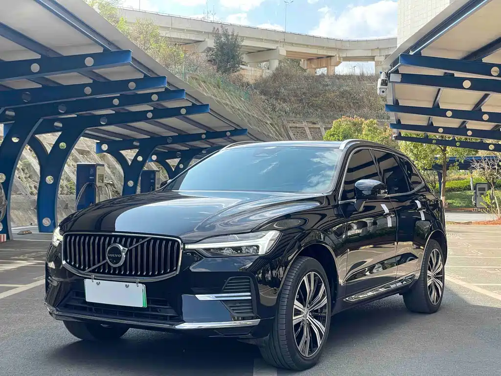 Volvo XC60 plug-in hybrid 2023 T8 plug-in hybrid long-range four-wheel drive Zhiyuan luxury version купить на сайте DeffCars