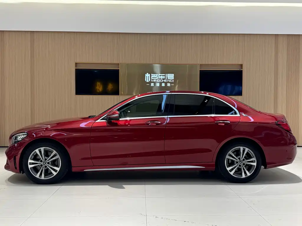 Mercedes-Benz C-Class 2019 C 180 L Fashionable Sports Edition купить на сайте DeffCars