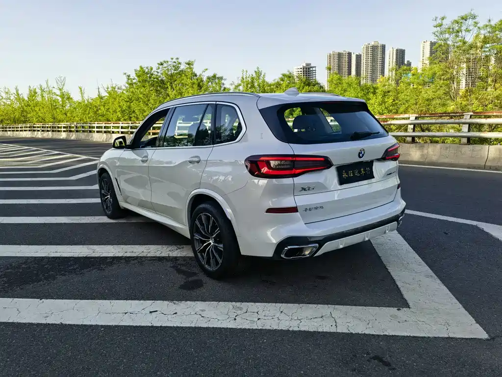 BMW X5 2022 xDrive 30Li Exclusive M Sports Package купить на сайте DeffCars