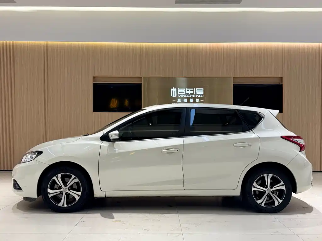 Tiida 2019 1.6L CVT Intelligent Travel Edition National V купить на сайте DeffCars