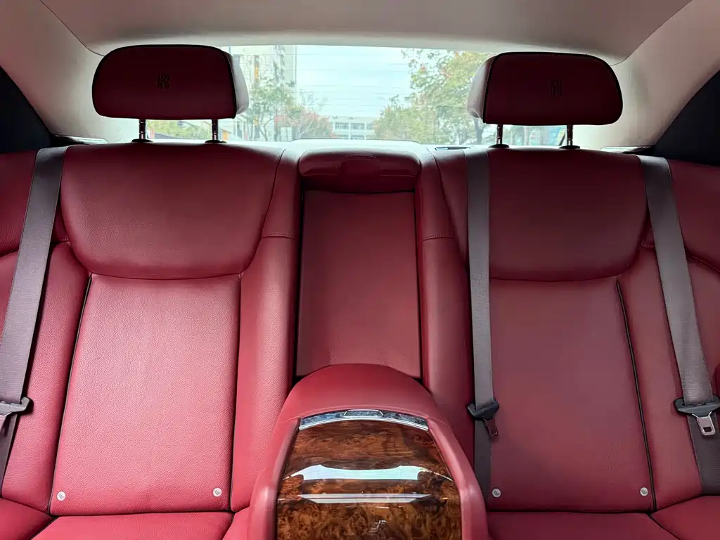 Ghost 2015 Series II Standard Edition купить на сайте DeffCars