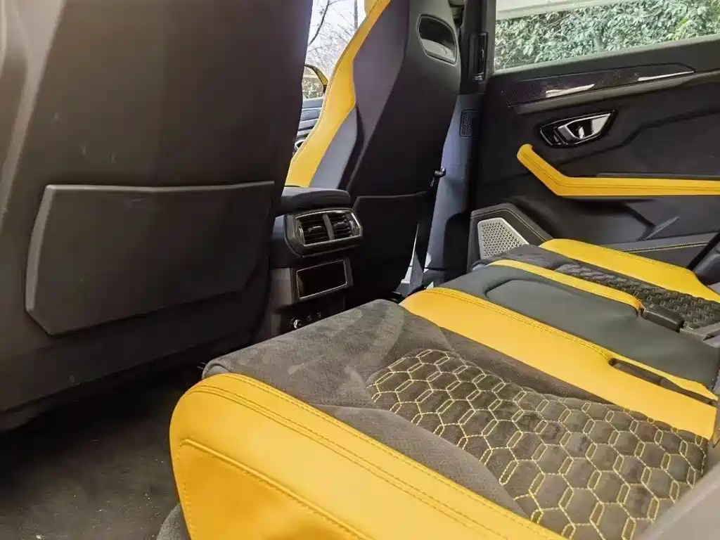 Urus 2021 4.0T V8 купить на сайте DeffCars