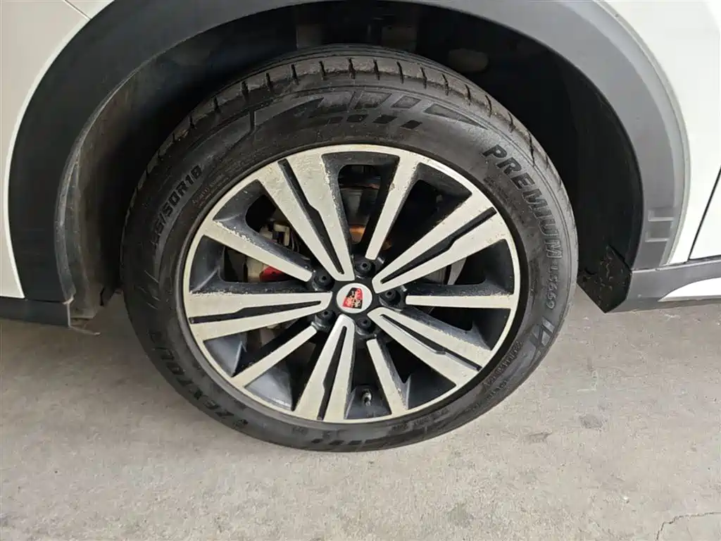 Roewe RX5 2020 20T Manual 4G Internet Million Model купить на сайте DeffCars