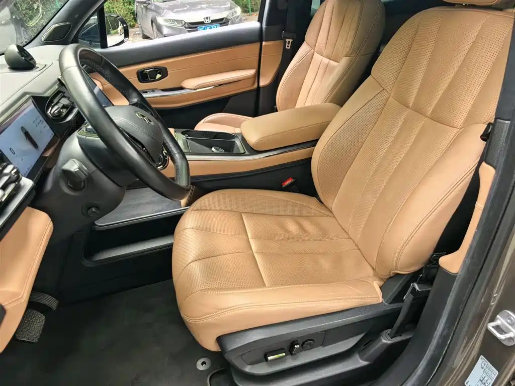 NIO ES8 2020 415KM Signature Edition Six-Seater Edition купить на сайте DeffCars