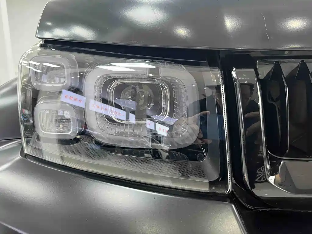 Beijing Off-Road BJ40 2021 2.0D Automatic Four-wheel Drive Blade Hero Edition Knight Type (front and rear electronically controlled locks) купить на сайте DeffCars